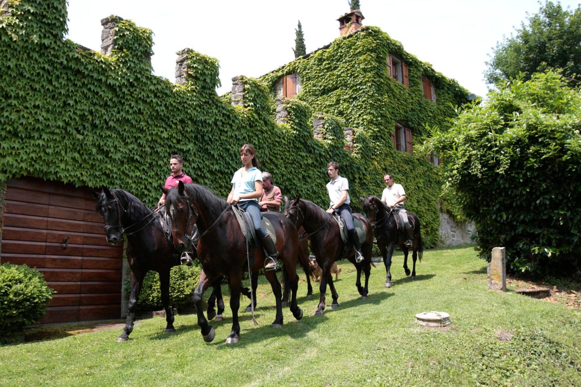 Agriturismo La Forra Каврилья Экстерьер фото